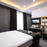 Meyzi Hotel
